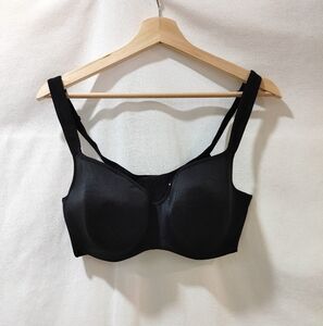 Cacique Smooth Lightly Lined Balconette Bra Black 40D Medium Coverage Molded Cup